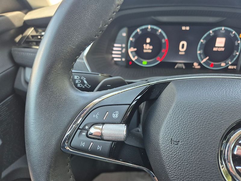 Škoda Octavia Combi 1,5 TSI e-TEC 110kW DSG - fotka 18 z 31