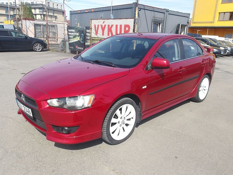 Mitsubishi Lancer 2,0D-iD 103kW ČR! Po rozvodech - fotka 1 z 28