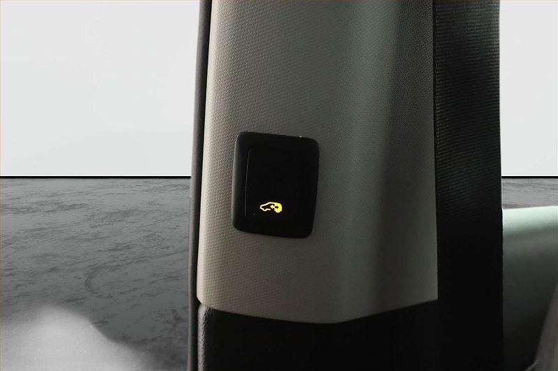 Volkswagen Sharan (2019) 2.0 TDI - fotka 21 z 23