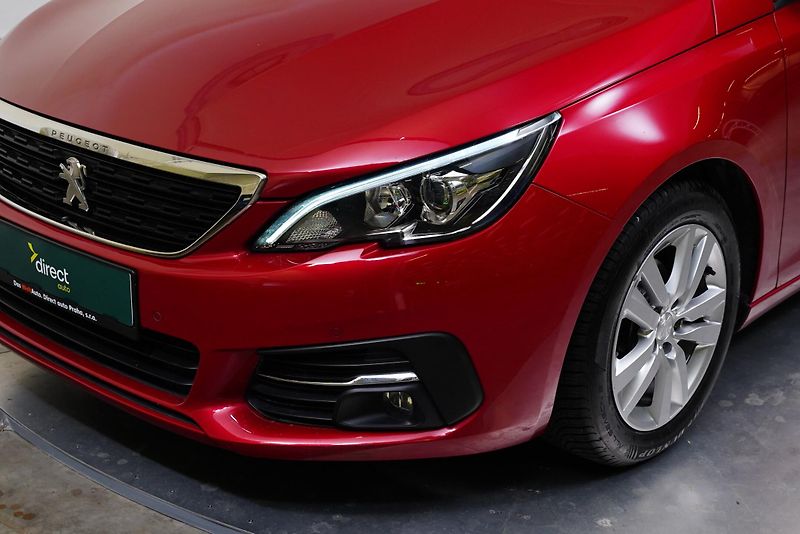 Peugeot 308 - fotka 9 z 24