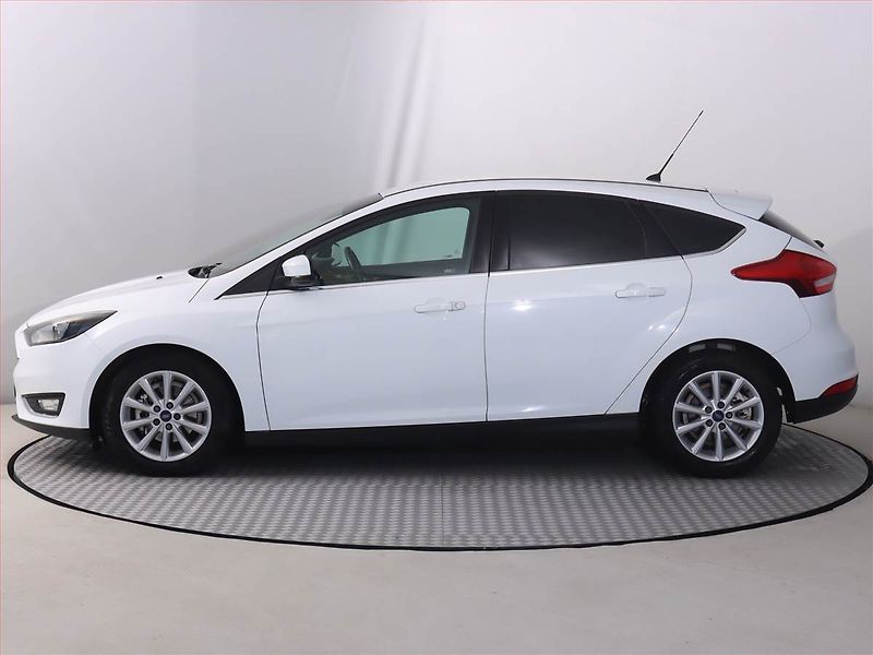 Ford Focus (2015) 1.0 EcoBoost, Serv.kniha - fotka 3 z 18