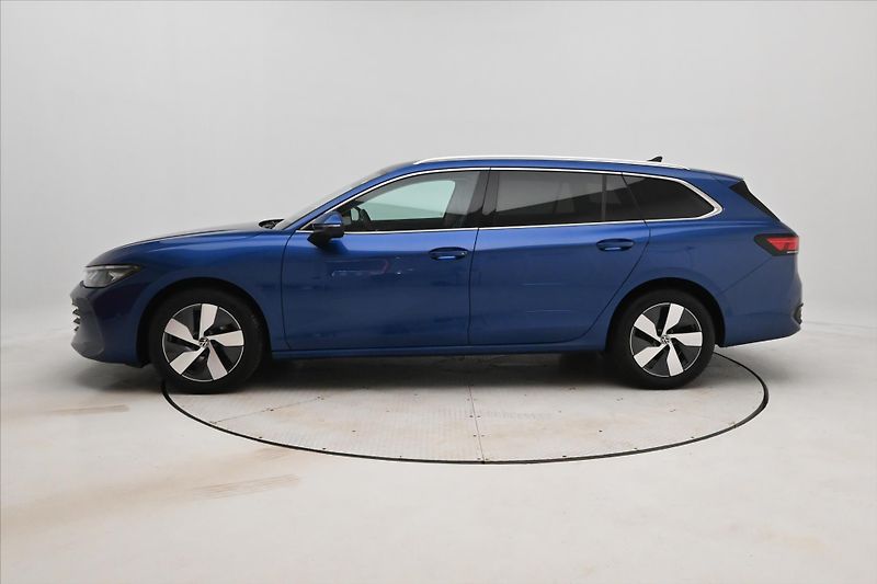 Volkswagen Passat 2,0 TDI 110 kW DSG Business Zá - fotka 8 z 33