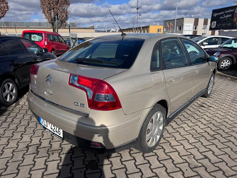 Citroën C5 (2008) AUTOMAT 2,0i 103 KW STK - fotka 5 z 48