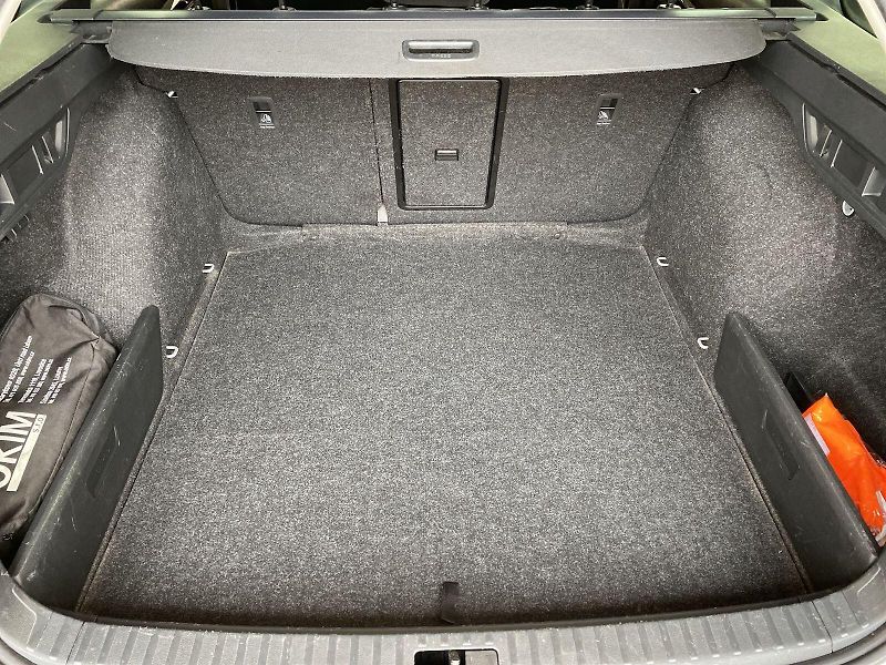 Škoda Octavia (2022) Combi 2.0 TDI 4x4 DSG Style + - fotka 28 z 34