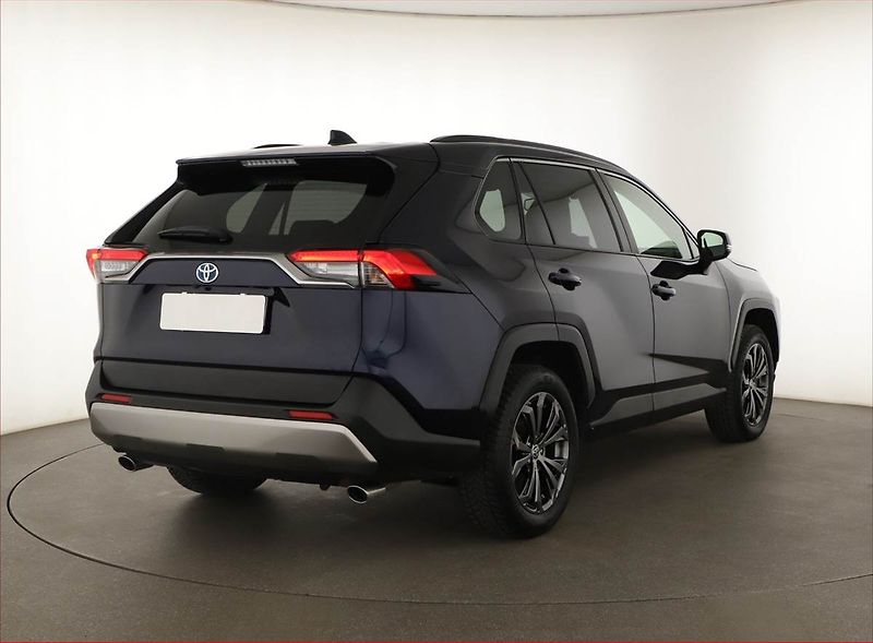 Toyota RAV4 (2023) Comfort 2.5 Hybrid - fotka 5 z 20