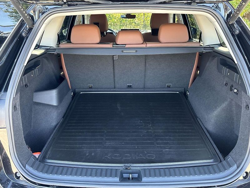 Škoda Kodiaq (2024) 2.0 TDI 4x4 DSG Exclusive Sele - fotka 31 z 36