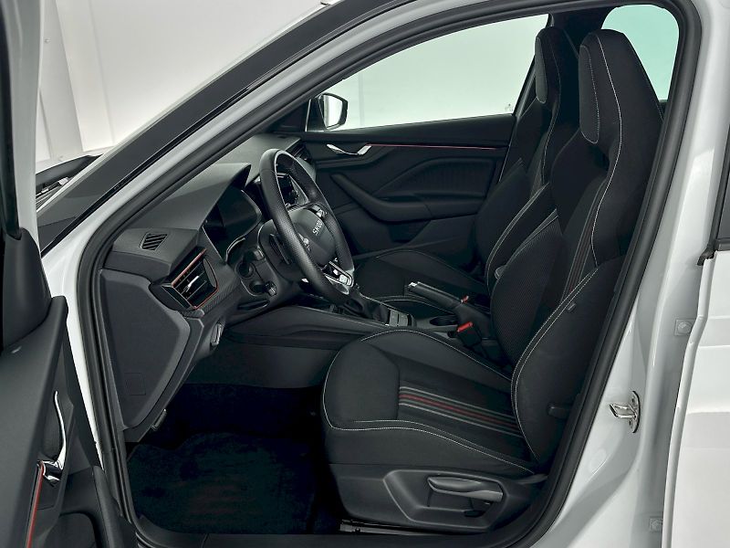 Škoda Kamiq (2025) DSG 1.0TSI 85kW Monte Carlo - fotka 7 z 32