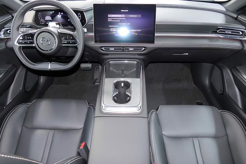 Mazda 6e LR Takumi Pano HuD Sony 360 - fotka 13 z 16