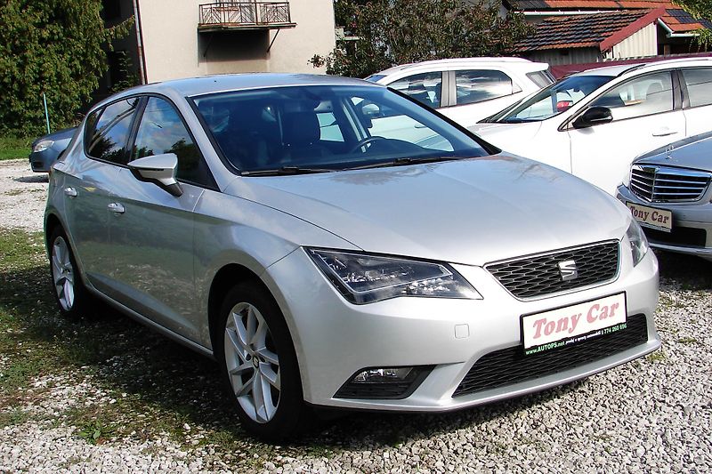 Seat Leon 1.6 TDi 110PS LED Navi-ZADÁN!  - fotka 4 z 42