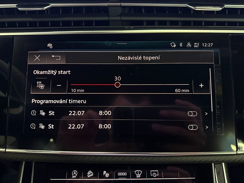 Audi Q8 50TDI QUATTRO S-LINE, WEBASTO, - fotka 26 z 38