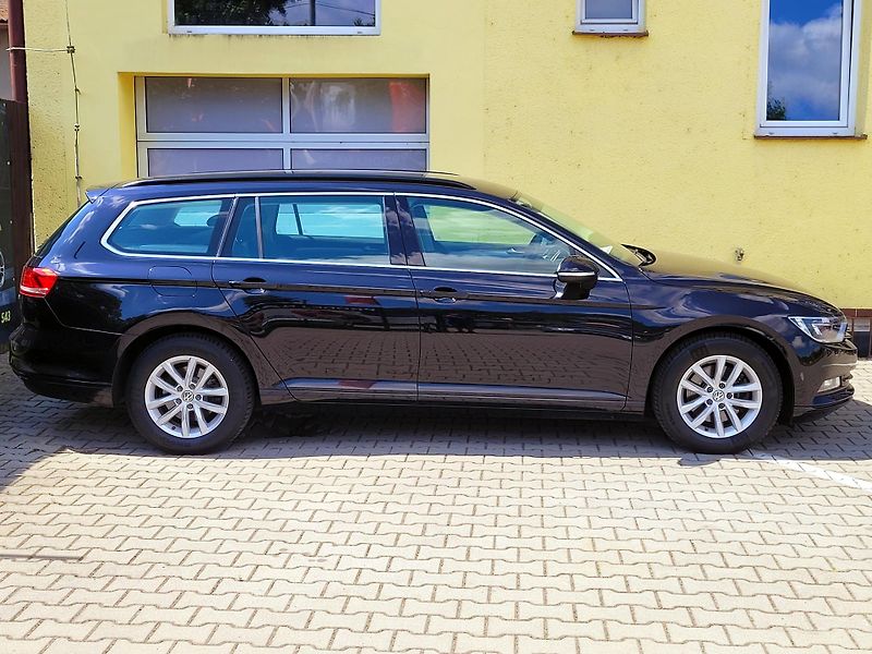 Volkswagen Passat 1,4TSi DSG SERV.KN,CEBIA,ACC - fotka 7 z 52