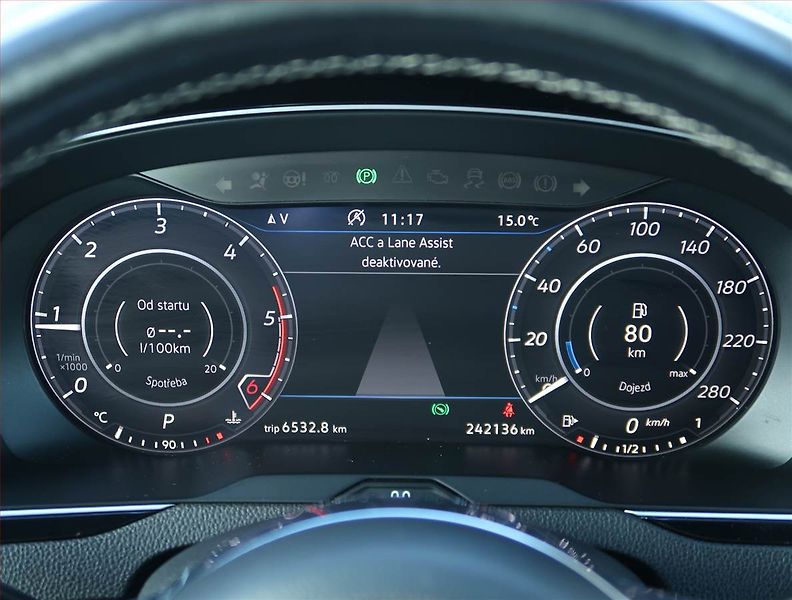 Volkswagen Arteon (2017) R-line 2.0 BiTDI 4Motion, 4X4 - fotka 11 z 32