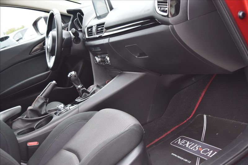 Mazda 3 2,0 G 88KW  DIGIKLIMA ALU NAVI - fotka 42 z 47