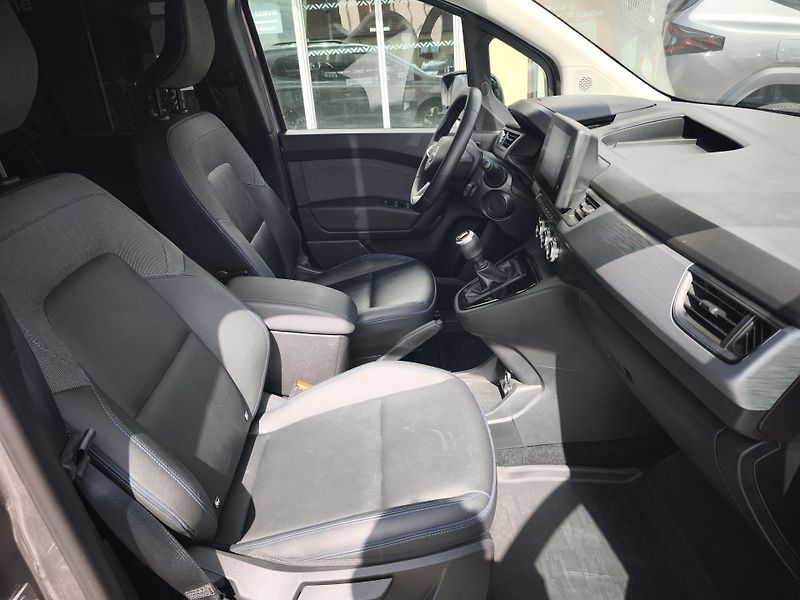 Nissan Townstar 2024 ČR 1.3 DIG-T 96kW TEKNA - fotka 19 z 36