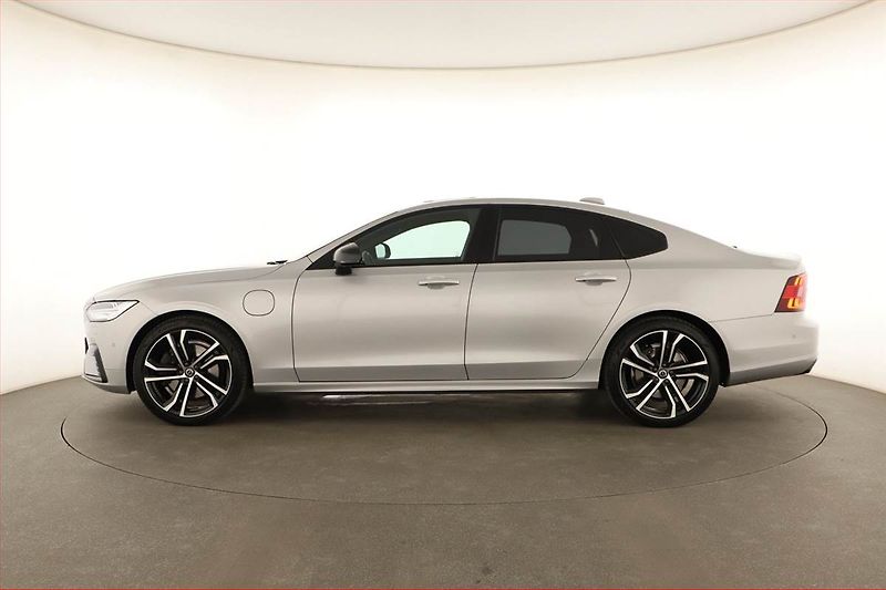 Volvo S90 (2024) T8 Recharge - fotka 3 z 20