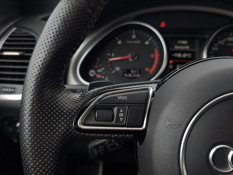 Audi Q7 (2015) S-line Quattro 3.0 TDI 180kW, - fotka 11 z 30
