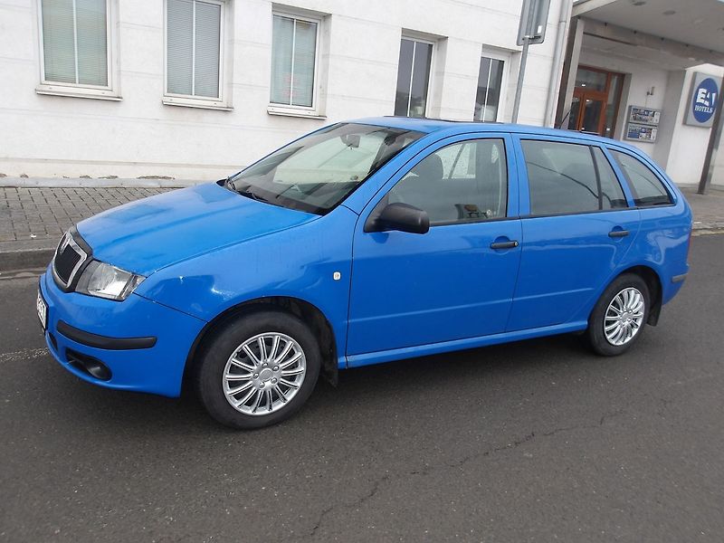 Škoda Fabia 1,2i 2xKOLA Nové v ČR!STK03/28 - fotka 1 z 28