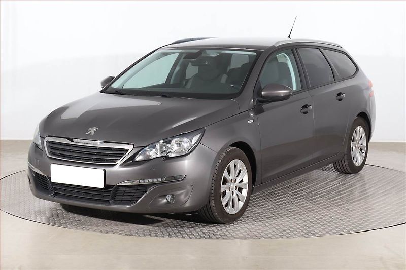 Peugeot 308 (2016) 1.6 BlueHDi, Serv.kniha - fotka 2 z 22