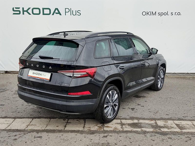 Škoda Kodiaq (2023) Ambition 2,0 Tdi 110 Kw 4x4 DS - fotka 2 z 39
