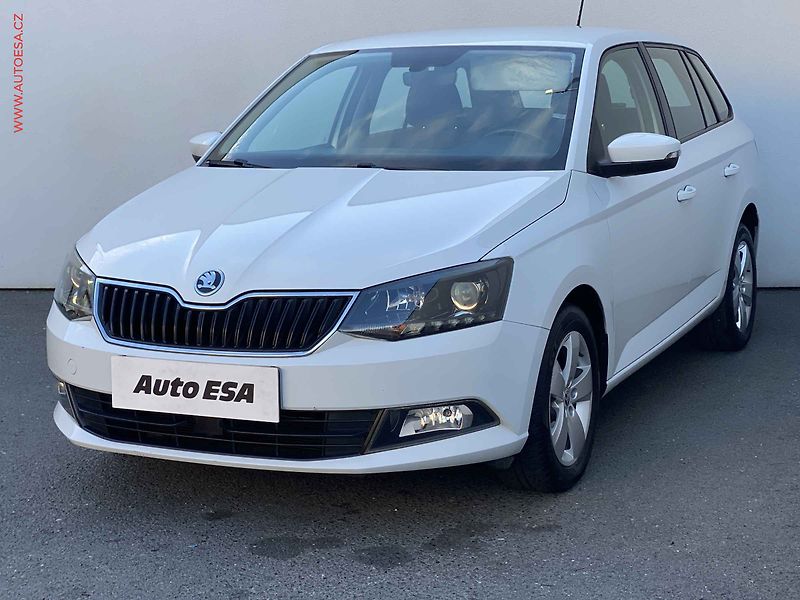Škoda Fabia (2015) 1.2 TSi, Style, AC, park - fotka 3 z 18