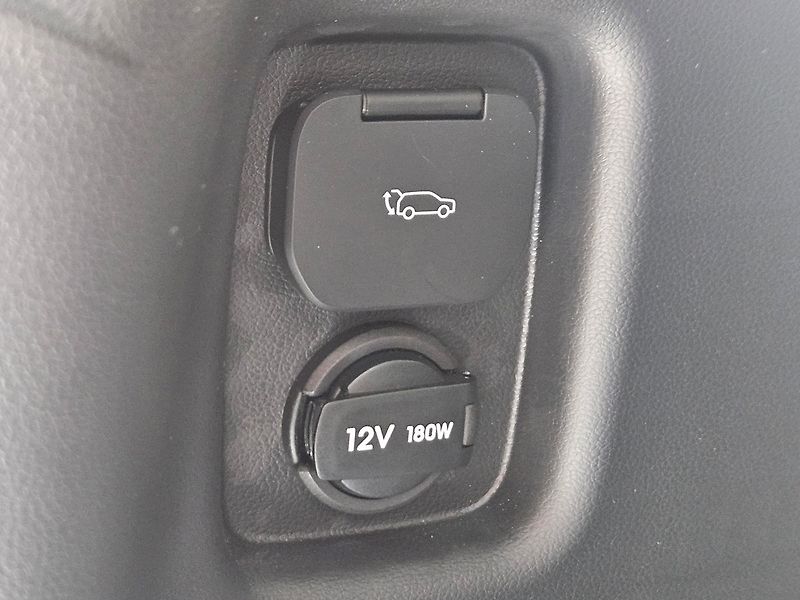 Hyundai Ostatní 110.3 kWh 314kW, 4x4, 1.maj. - fotka 60 z 62