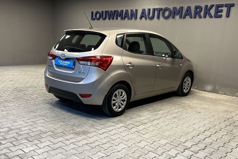 Hyundai ix20 CVVT - fotka 2 z 15