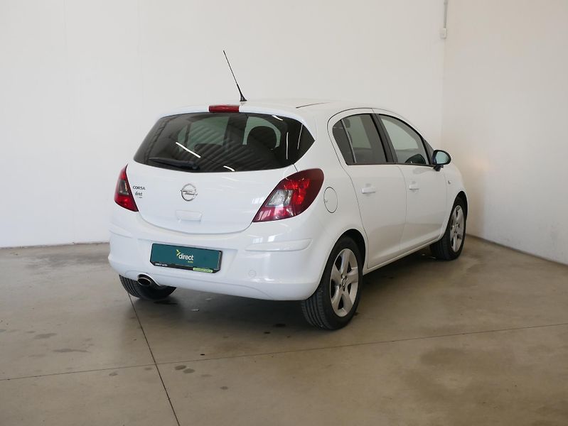 Opel Corsa - fotka 2 z 6