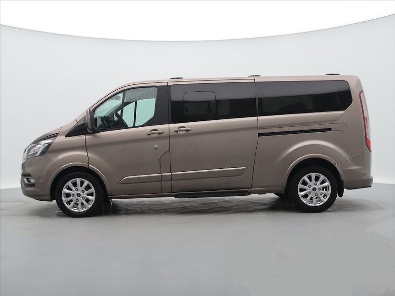 Ford Tourneo Custom 2,0 TDCi Titanium L2 CZ DPH - fotka 4 z 27