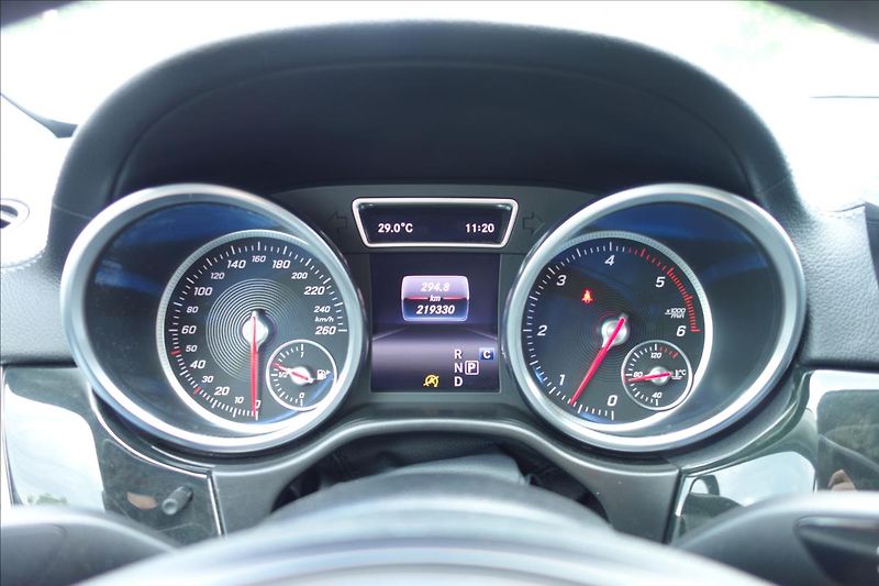 Mercedes-Benz GLE 350CDi, ČR, 4MATIC, KUPÉ. - fotka 35 z 40