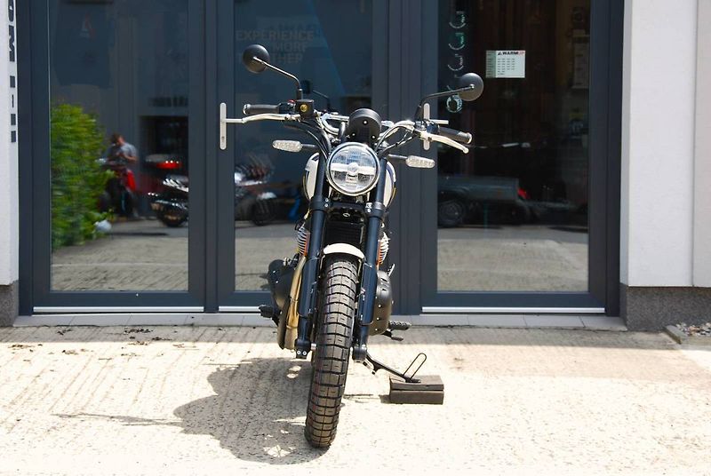 Royal Enfield (2026) Bear 650 - fotka 7 z 25