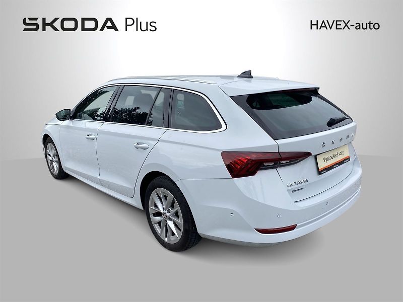 Škoda Octavia (2022) Combi 2.0 TDI 4x4 DSG Style+ - fotka 35 z 36