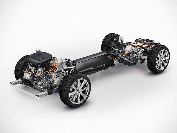 Hnací ústrojí Volva XC90 T8 s technologií Twin Engine.