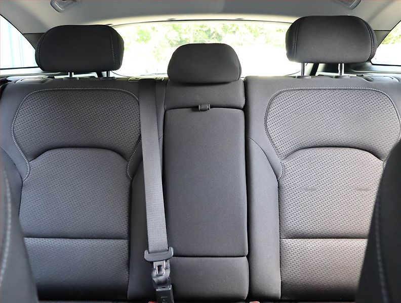 Hyundai i30 (2017) 1.4 CVVT, Tempomat - fotka 10 z 20