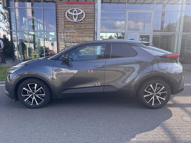 Toyota C-HR 1.8 Style - fotka 5 z 13