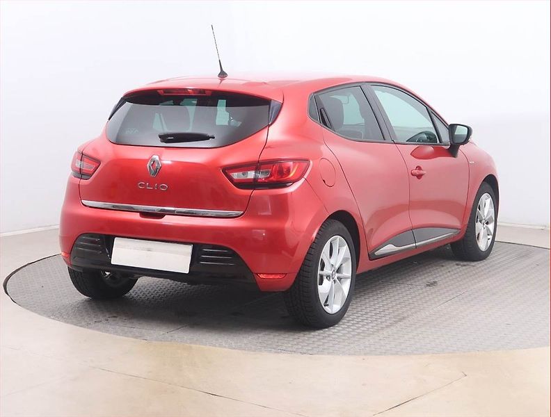 Renault Clio (2017) Limited 1.2 16V, Serv.kniha - fotka 5 z 13