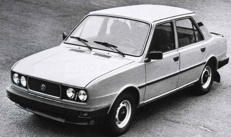 Škoda Super Estelle - verze pro Velkou Británii