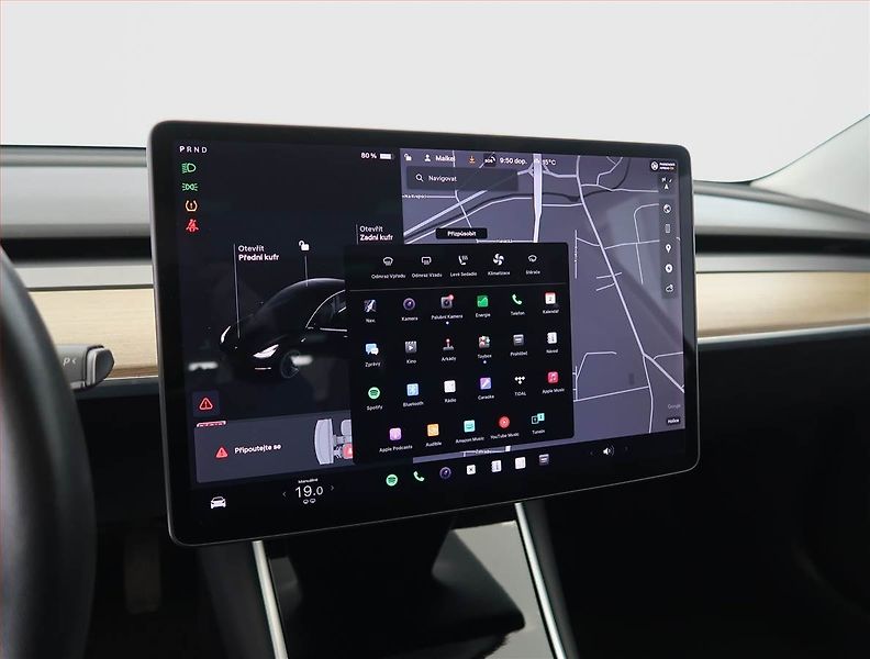 Tesla Model 3 (2019) Std Range Plus 52kWh, SoH 78% - fotka 17 z 32