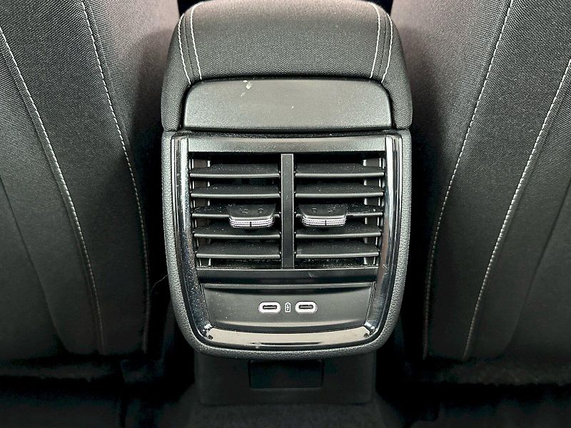 Škoda Kamiq (2025) DSG 1.0TSI 85kW Monte Carlo - fotka 28 z 32