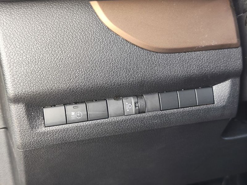 Toyota ProAce Verso 2.0 D-4D/106kW Family L1 - fotka 32 z 35