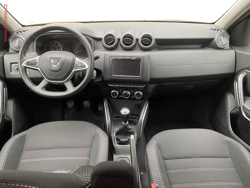 Dacia Duster (2019) 1.3 TCe, Prestige, kamera - fotka 8 z 16