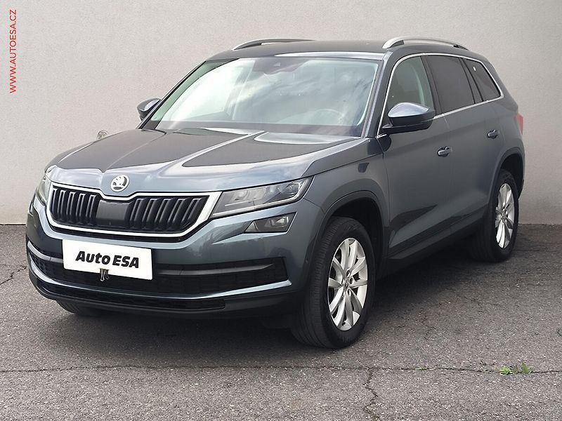 Škoda Kodiaq (2019) 2.0 TDi, Style, DSG, +kola - fotka 3 z 32