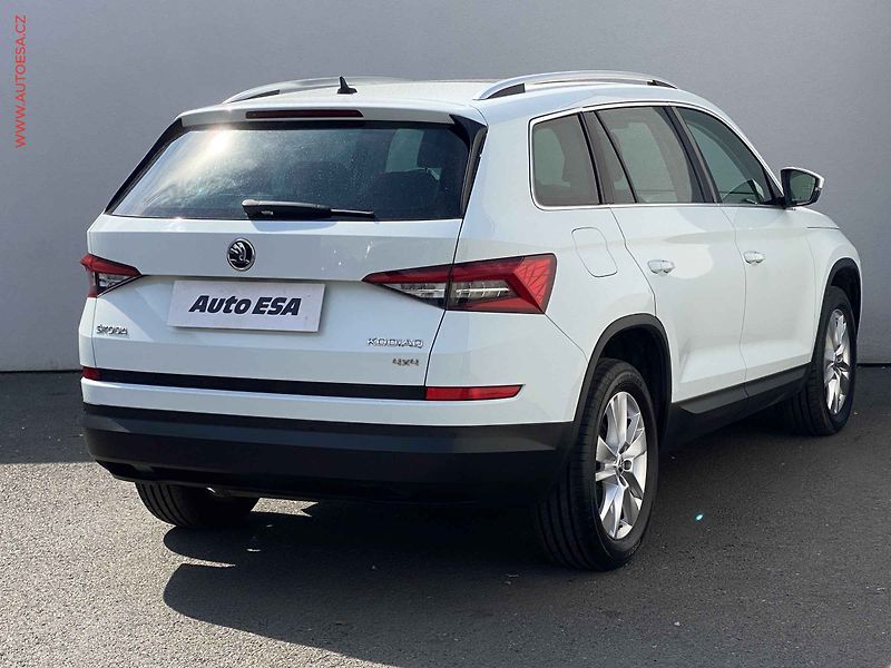 Škoda Kodiaq (2017) 2.0 TDi 4x4, Style, DSG, LED - fotka 4 z 21
