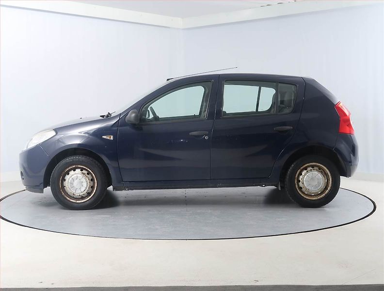 Dacia Sandero (2010) 1.4 MPI, ČR,1.maj, po STK - fotka 3 z 12