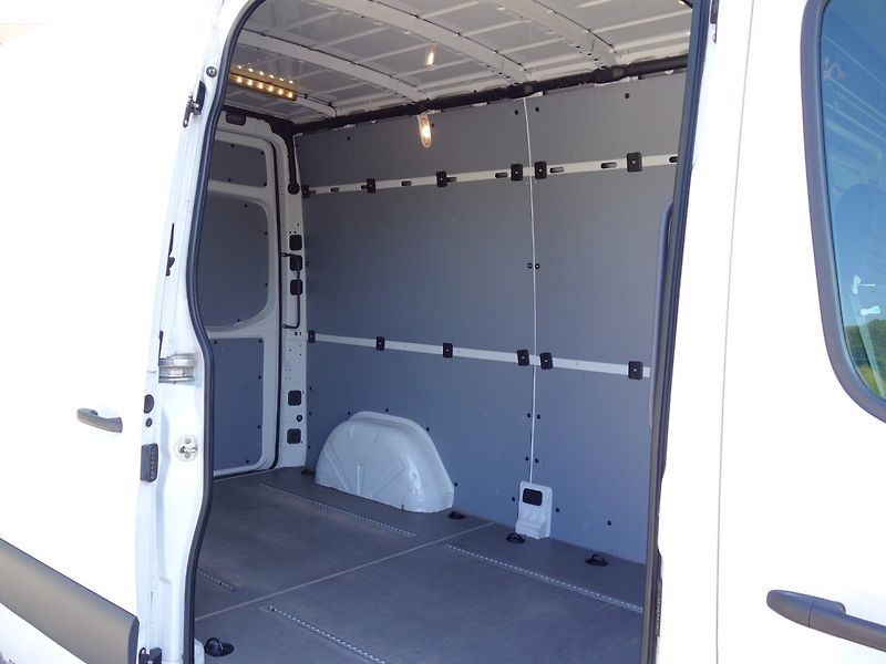Mercedes-Benz Sprinter (2019) 314CDI 105kW -DPH-L2H2 - fotka 9 z 31