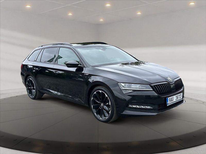 Škoda Superb 2,0 TDI 147 Sportline DSG - fotka 1 z 11