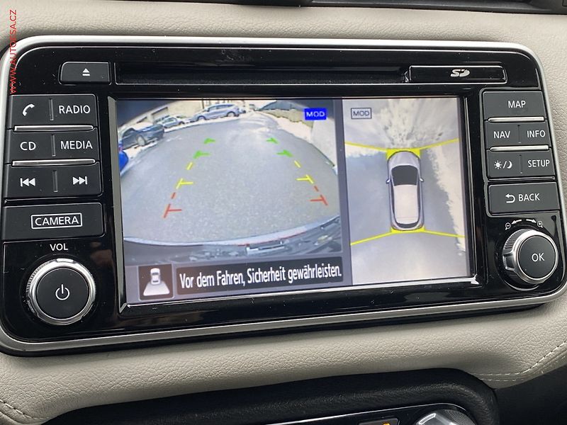 Nissan Micra (2018) 0.9 DiG-T, Tekna, navi - fotka 18 z 19