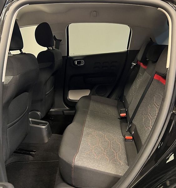 Citroën C3 Aircross 1,2 PureTech Shine - fotka 12 z 18
