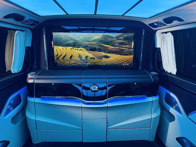 Mercedes-Benz Třídy V (2025) 300d*MAYBACH* - fotka 37 z 50