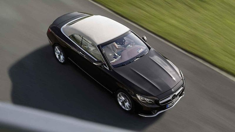 Mercedes-Benz třídy S Kabriolet.