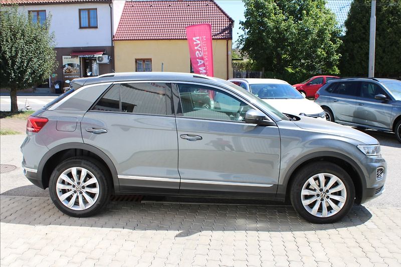 Volkswagen T-Roc 2,0 TDI 4motion Highline 1.maj - fotka 3 z 4